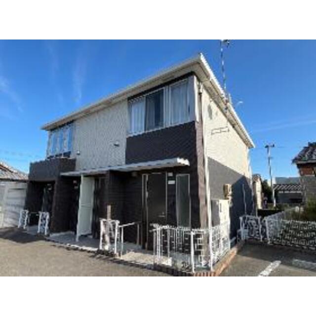 泉駅より徒歩25分 築9年3ヶ月 2階建の賃貸物件