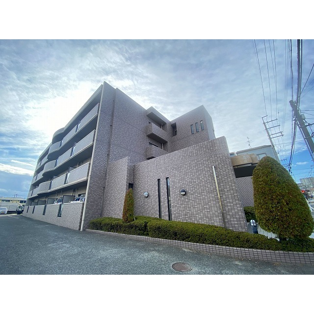 鴻池新田駅より徒歩14分 築29年8ヶ月 4階建の賃貸物件