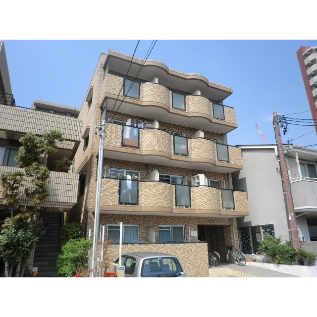 森下駅より徒歩2分 築32年8ヶ月 4階建の賃貸物件