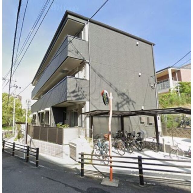 山田駅より徒歩10分 築1年11ヶ月 3階建の賃貸物件