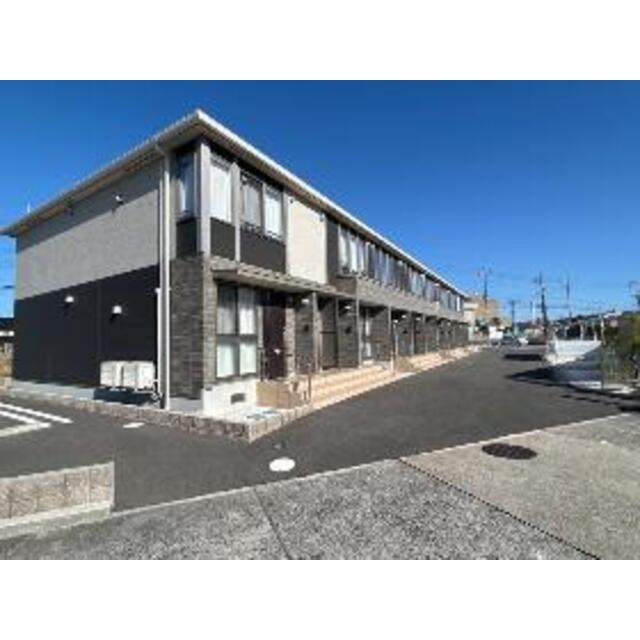  築5年9ヶ月 2階建の賃貸物件