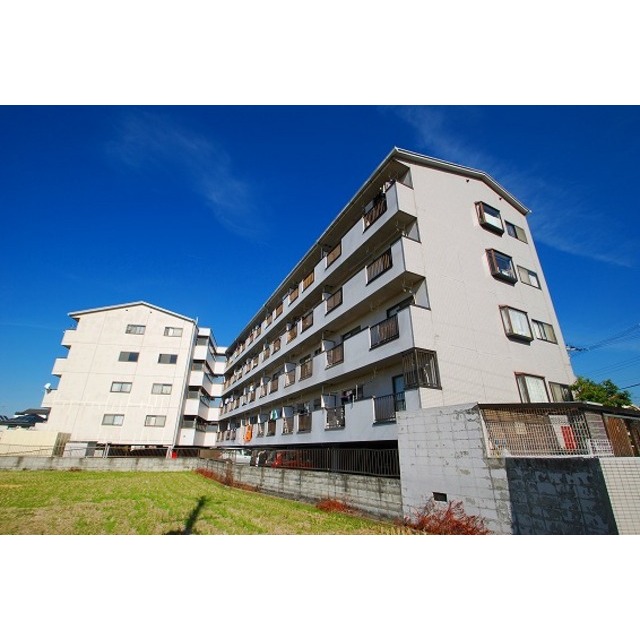 津田駅より徒歩9分 築33年8ヶ月 5階建の賃貸物件