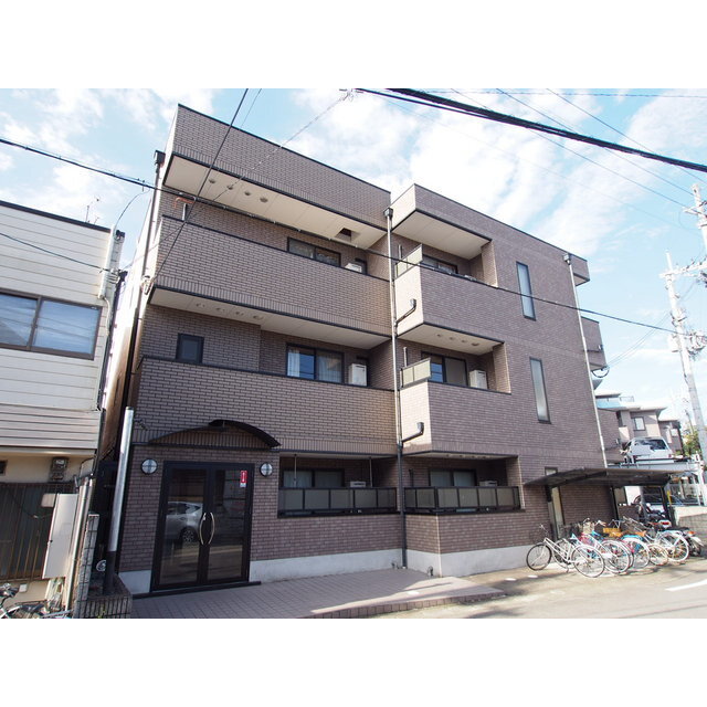 嵯峨嵐山駅よりバス11分 徒歩5分 築22年8ヶ月 3階建の賃貸物件