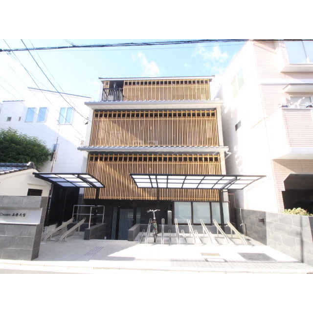 丹波口駅より徒歩12分 築5年1ヶ月 4階建の賃貸物件