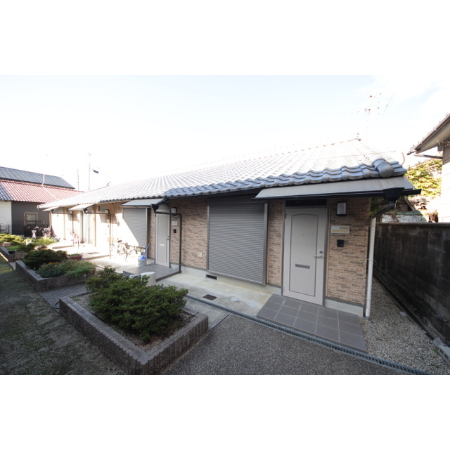 帯解駅より徒歩4分 築65年10ヶ月 1階建の賃貸物件