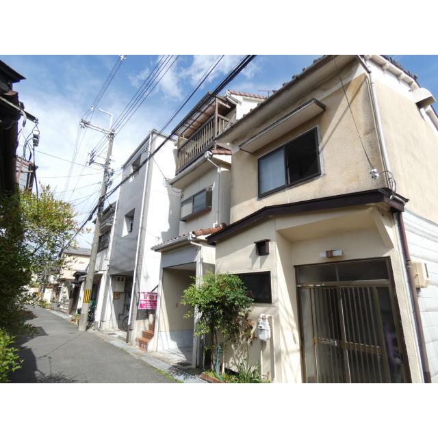 小倉駅より徒歩5分 築34年11ヶ月 3階建の賃貸物件