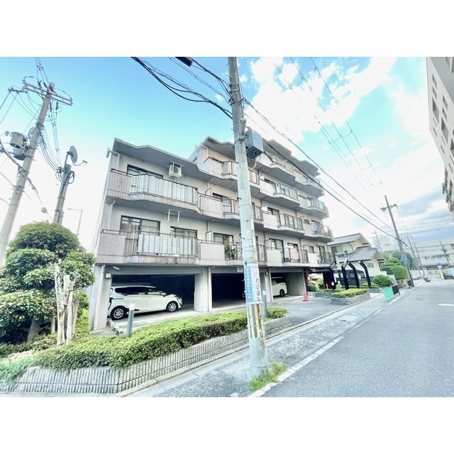 総持寺駅より徒歩3分 築32年5ヶ月 5階建の賃貸物件