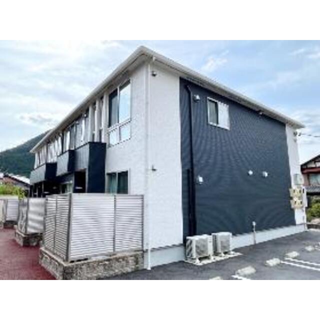 飛騨金山駅より徒歩11分 築5年1ヶ月 2階建の賃貸物件