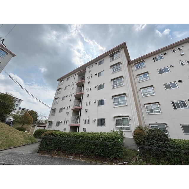 須磨寺駅より徒歩31分 築51年8ヶ月 5階建の賃貸物件