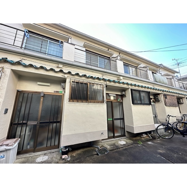 長居駅より徒歩10分 築55年9ヶ月 2階建の賃貸物件