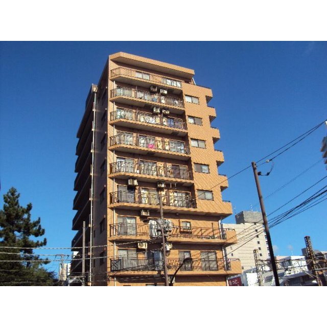 三鷹駅より徒歩4分 築35年6ヶ月 10階建の賃貸物件