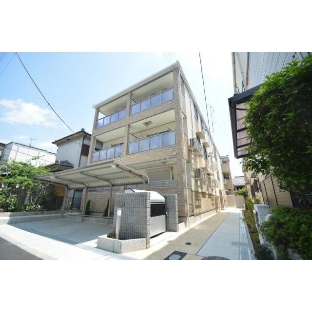 住ノ江駅より徒歩7分 築6年7ヶ月 3階建の賃貸物件