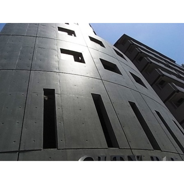 太閤通駅より徒歩5分 築34年8ヶ月 14階建の賃貸物件