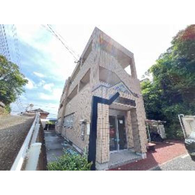 早岐駅より徒歩15分 築13年4ヶ月 3階建の賃貸物件