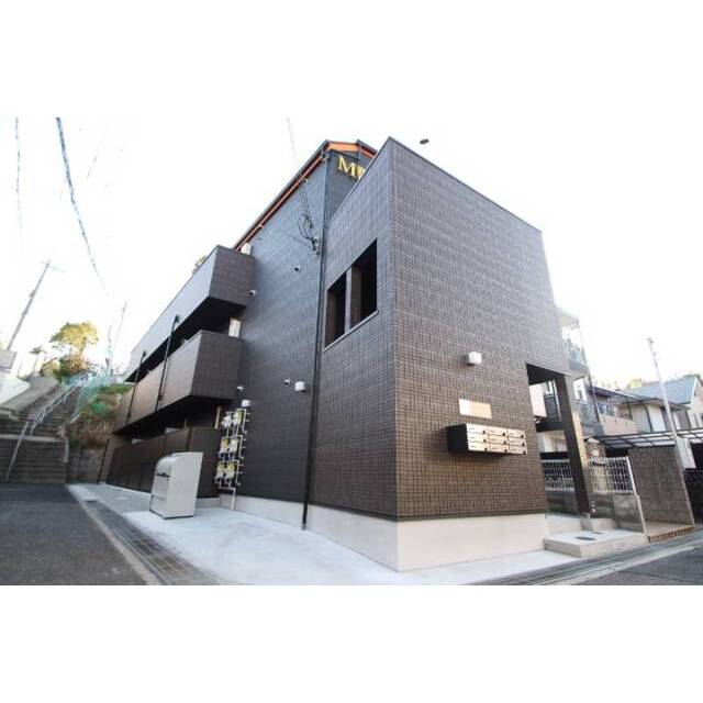 モダンアパートメント神戸湊川の賃貸物件