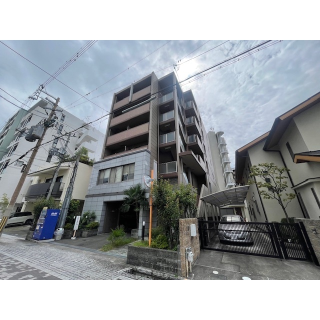 高槻市駅より徒歩5分 築22年4ヶ月 6階建の賃貸物件