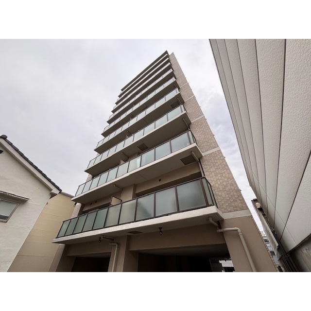 中津駅より徒歩6分 築9年10ヶ月 10階建の賃貸物件