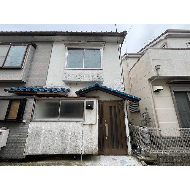 法隆寺駅より徒歩3分 築61年9ヶ月 2階建の賃貸物件