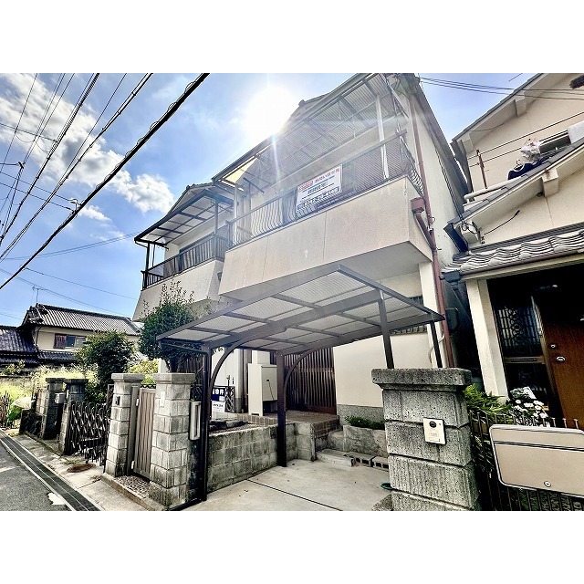 帯解駅より徒歩13分 築40年3ヶ月 2階建の賃貸物件