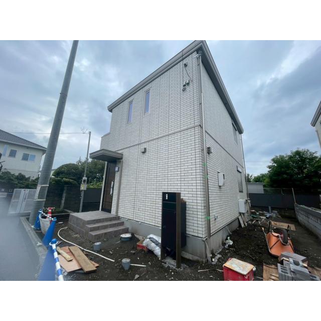 仙川駅より徒歩20分 新築 2階建の賃貸物件