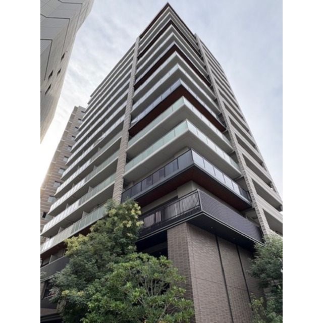 堺東駅より徒歩11分 築4年7ヶ月 15階建の賃貸物件