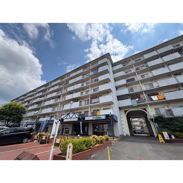 東野駅より徒歩5分 築56年11ヶ月 9階建の賃貸物件