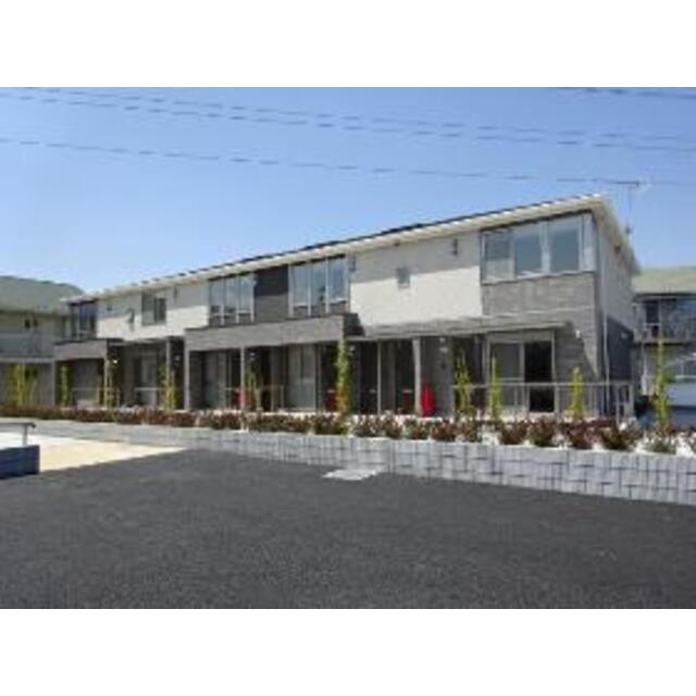 豊春駅より徒歩8分 築8年8ヶ月 2階建の賃貸物件