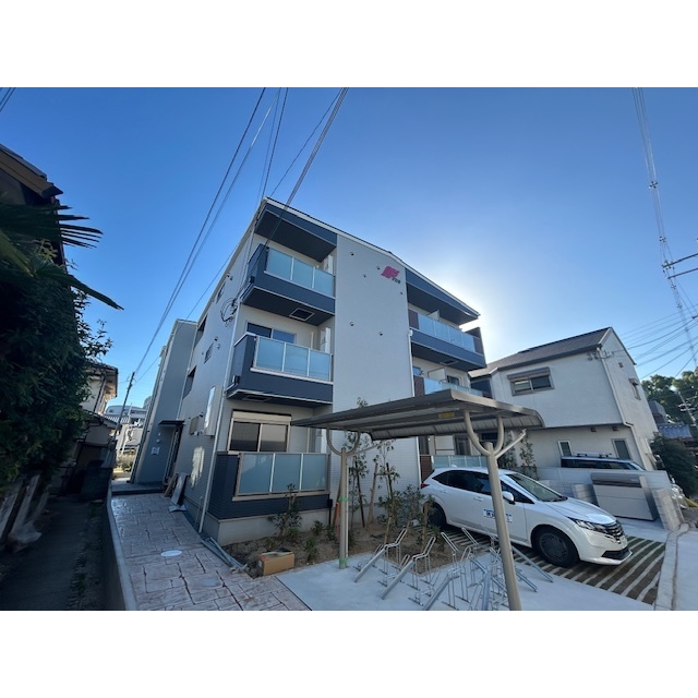 新金岡駅より徒歩11分 新築 3階建の賃貸物件