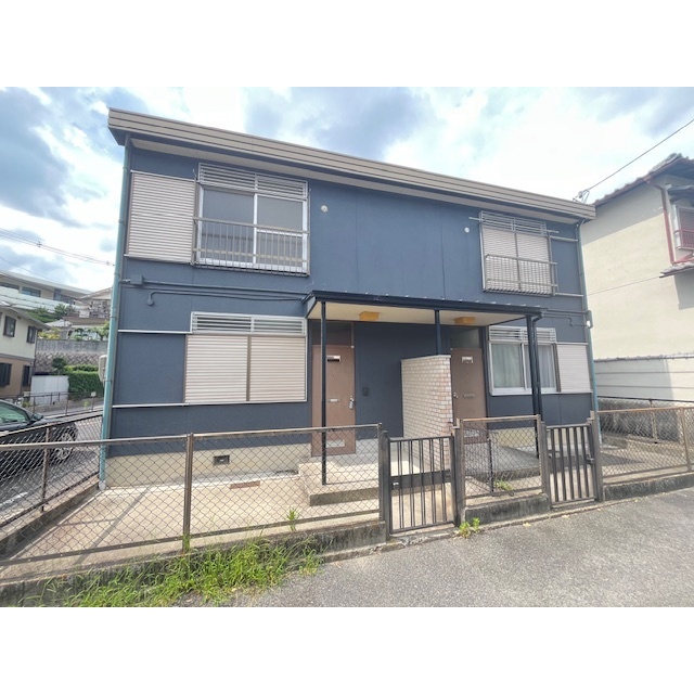 富雄駅より徒歩7分 築43年7ヶ月 1階建の賃貸物件