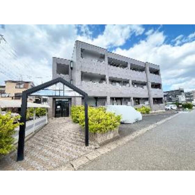 近鉄蟹江駅より徒歩5分 築20年11ヶ月 3階建の賃貸物件