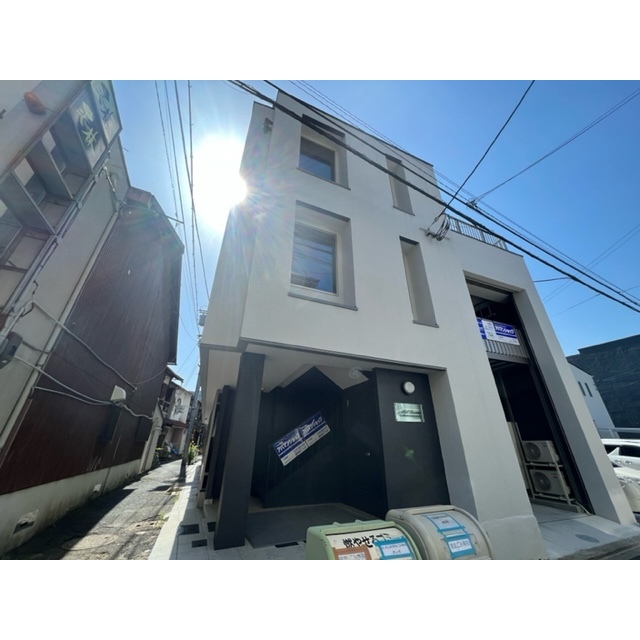 三井寺駅より徒歩3分 築44年9ヶ月 3階建の賃貸物件