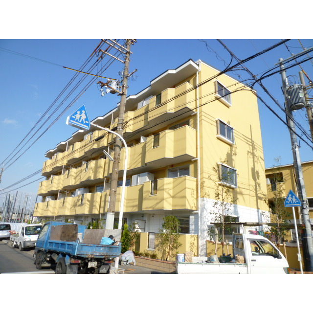 七道駅より徒歩10分 築14年11ヶ月 4階建の賃貸物件