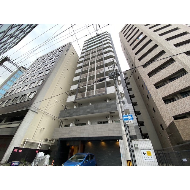 北新地駅より徒歩7分 築13年1ヶ月 14階建の賃貸物件