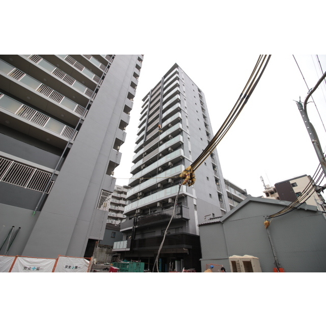 大倉山駅より徒歩3分 築4年10ヶ月 15階建の賃貸物件