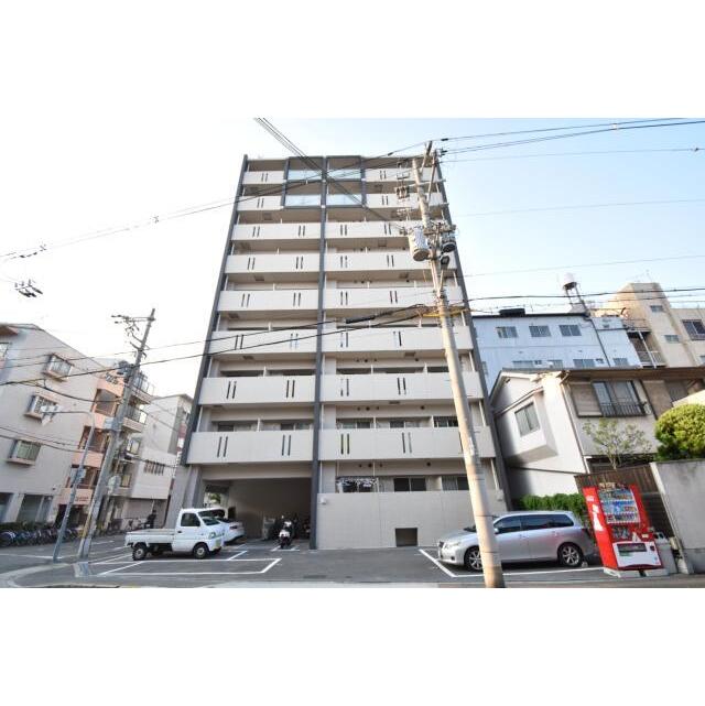 天下茶屋駅より徒歩6分 築10年9ヶ月 9階建の賃貸物件