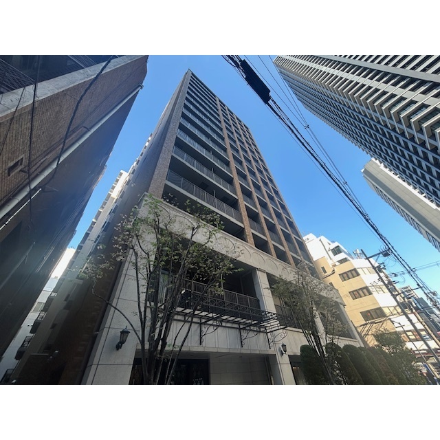 堺筋本町駅より徒歩5分 築9年8ヶ月 15階建の賃貸物件