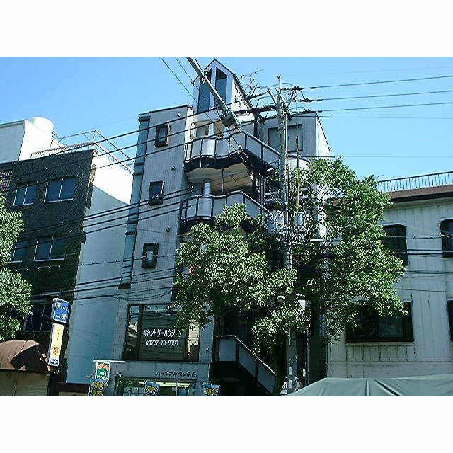 伊丹駅より徒歩4分 築35年1ヶ月 5階建の賃貸物件