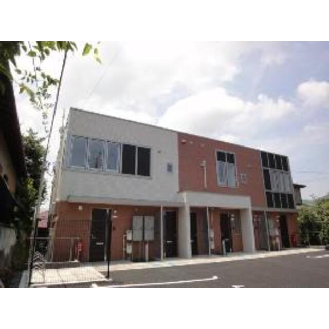 木更津駅よりバス9分 徒歩2分 築8年4ヶ月 2階建の賃貸物件