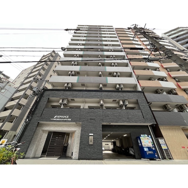 アドバンス西梅田ラシュレの賃貸物件