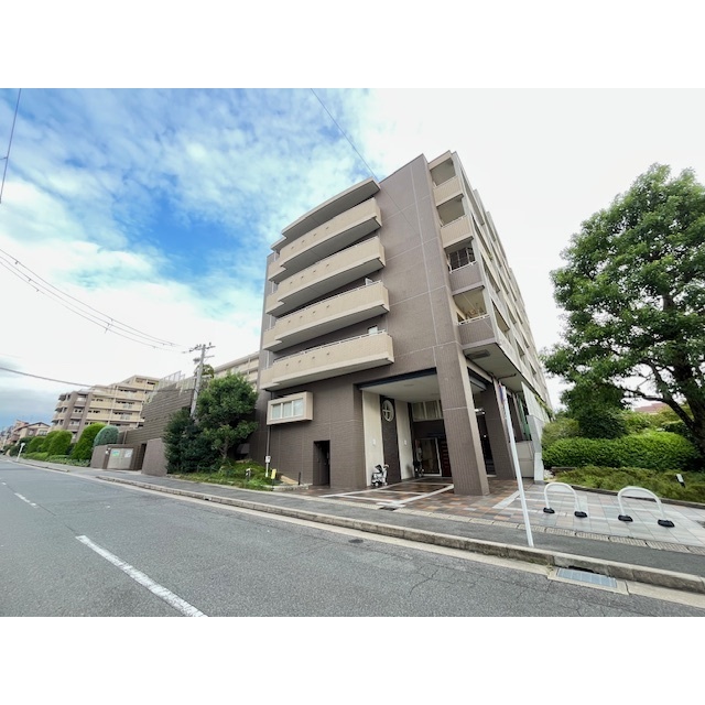 リーデンススクエア宇治伊勢田の賃貸物件