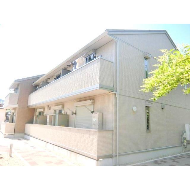 宝塚駅より徒歩10分 築12年2ヶ月 2階建の賃貸物件