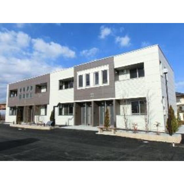 佐原駅よりバス20分 徒歩4分 築15年6ヶ月 2階建の賃貸物件