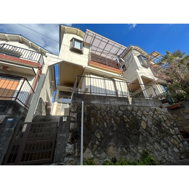 鵯越駅より徒歩8分 築54年8ヶ月 2階建の賃貸物件