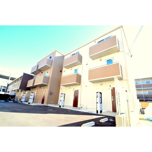 喜連瓜破駅より徒歩12分 築6年4ヶ月 3階建の賃貸物件