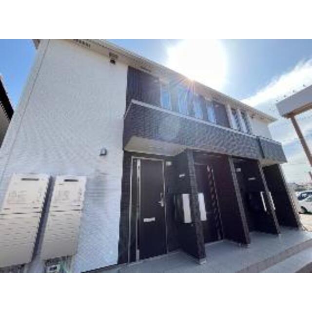 保原駅より徒歩3分 築6年1ヶ月 2階建の賃貸物件