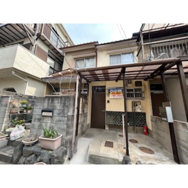 桂川駅より徒歩15分 築53年9ヶ月 2階建の賃貸物件