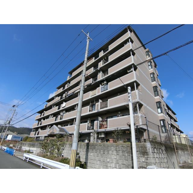 上桂駅より徒歩10分 築30年 7階建の賃貸物件