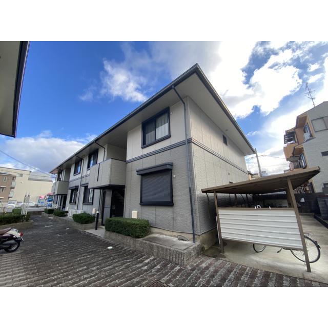 西大路駅より徒歩17分 築30年7ヶ月 2階建の賃貸物件