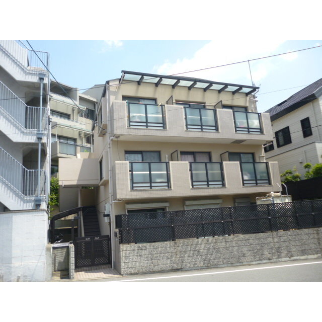 夙川駅より徒歩8分 築29年5ヶ月 3階建の賃貸物件