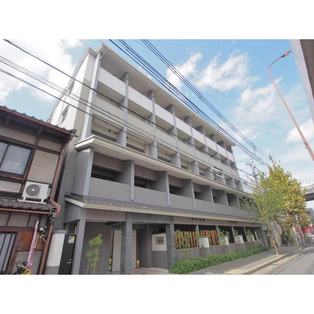 京都駅より徒歩10分 築15年7ヶ月 5階建の賃貸物件
